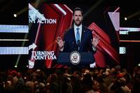 MAGA大會砲火四射 力挺范斯當總統成焦點