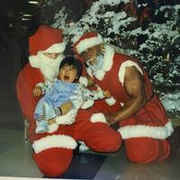 他被「肌肉猛男」耶誕老人嚇哭!  日本漫畫家壞笑︰很可愛♡