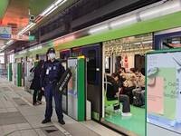 五月天巡迴台中料湧逾2萬人 中捷提高車站巡檢密度