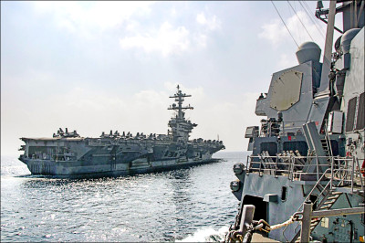 遏制中國挑釁行為 美軍雙航艦部署 鎮守西太平洋