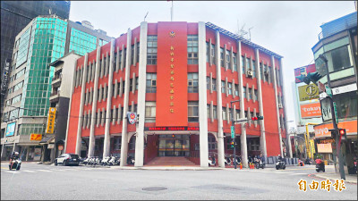 質疑薪資》派遣工上工首日 遭老闆打死