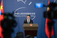 日本參議員石平禁入中卻能來台？中國外交部發言人被日媒問到「當機」大怒