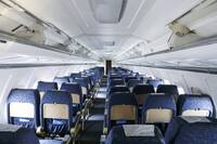 不是巧合！飛機座椅全是藍色 航空公司「心理學祕密」曝光