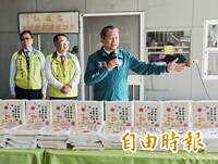 會計師公會寒冬送暖 王定宇再酸柯文哲「自行調整帳目」說法