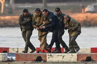 拒認罪！馬杜羅夫婦紐約出庭 身穿囚服自稱遭綁架