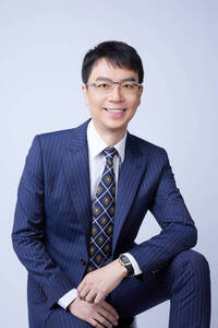 賴清德三顧茅廬！温世政將披綠袍選南投縣長 深藍父母轉念力挺