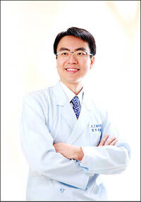 牙醫界劉寶傑上陣！温世政對決南投許淑華 選戰策略曝光