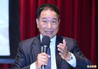 批空軍退役中將附和中共唱衰台灣！名導爆弟兄看不下去嗆爆