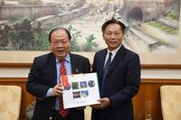 澎湖縣調查站主任李應泉拜會 陳光復期盼攜手守護地方安定