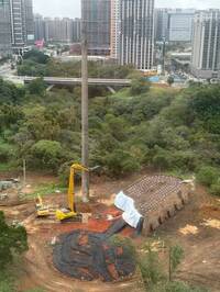 破壞古蹟？龜山新闢道路拆掉半個磚窯 桃市府：施工前已頹圮