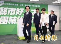 陳亭妃當面喊「1參選目標」 賴清德點頭鼓掌、併肩喊凍蒜