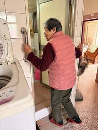 守護獨老、行動不便長輩居家安全 嘉縣4/11~4/12免費裝扶手