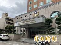 詐團黑吃黑？北市婦人攜700餘萬現金面交車手 半途遭飛車搶匪全數劫走