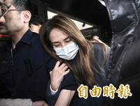 高金素梅複訊身體不適先請回！癱挽法警手臂　限制出境出海