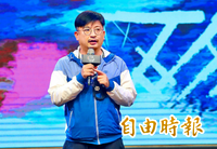 謝典霖曬兒戰績挨酸 竟怒嗆網友「你媽才拖垮籃球」