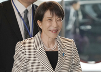 高市早苗驚傳送醫！本人親曝「這病」惡化：手指嚴重變形