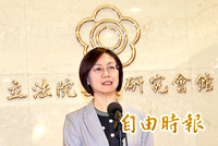 糗！被抓包整天唱衰卻大買台積電股票 藍委翁曉玲回應了