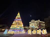 馬公市公所亮起來 與鄰近國際公園燈飾串連成夜間動線