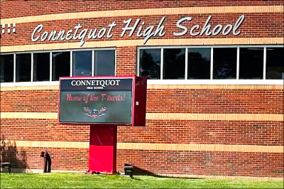 中英對照讀新聞》New York school district violated civil rights law by changing name from ‘Thunderbirds’ to ‘T-Birds’紐約學區因將隊名從「雷鳥」改為「T-Birds」而違反民權法