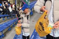 台灣球迷東京巨蛋默默撿垃圾 日網友狂讚：這就是為什麼我愛台灣人