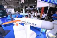 獵殺共軍大型軍艦   勁蜂四型無人機可「減油增彈」換取毀滅性酬載