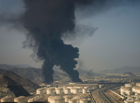 影像曝光！伊朗報復鎖定科威特 最大煉油廠陷火海