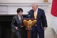 只要他高興！紐時揭內幕：高市隨身翻譯「1原因」讓川普大讚