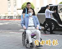 被爆「坐輪椅賣慘」與女子共舞！ 沈慶京曝：練舞是最好的復健