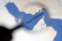 通？不通？美伊停火第1天僅11船過 荷姆茲海峽航運又停擺