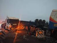 台61中彰大橋段追撞事故占全車道 估下午3時搶通