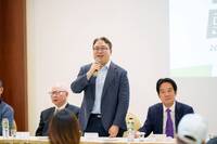 黃世杰競總由許信良、范振修領軍 賴清德：組最強「桃園隊」收復失土