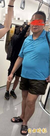 台鐵列車「洗澡怪客」身分曝光  原來是北車知名「借錢哥」