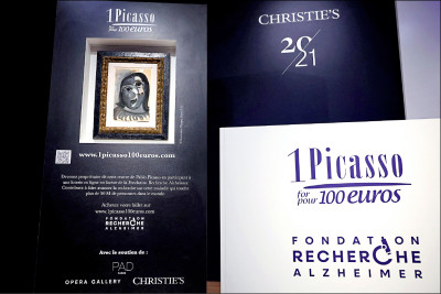 中英對照讀新聞》Frenchman scoops up 1 million euro Picasso painting in Paris raffle法國男子在巴黎的摸彩活動中抱回價值100萬歐元的畢卡索畫作