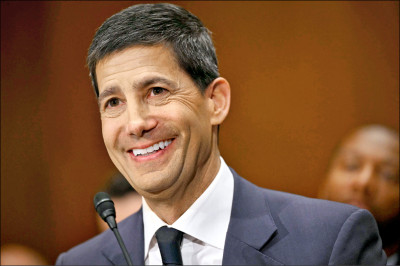 中英對照讀新聞》Senate Confirms Warsh to Lead Fed as Trump Tests Its Autonomy 參議院確認華許執掌聯準會 其自主性備受川普考驗