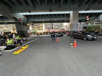 又是毒駕！男子新北路口猛倒車  機車姊妹遭捲車底妹妹傷重亡
