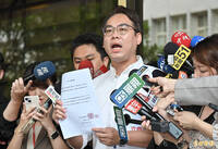 民眾黨幹部爆「外框小姐不付錢」 周榆修證實：中壢選區暫停提名