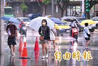 鋒面來襲！北東防短延時大雨 薔蜜颱風動向曝