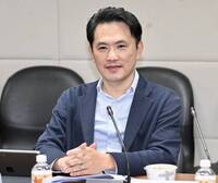 尹乃菁離職接文傳會主委？陳以信8字回應
