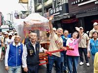 龍元宮「神龍鬧鎮」起駕 為神農大帝慶生