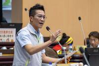 照顧傅崐萁神壇苛扣消防電費？ 胡仁順為消防自付冷氣費抱不平