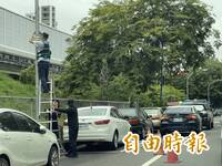 高雄連日大雨侵襲路口監視設備 警成功搶修205支