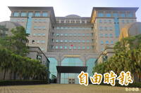 又傳綠能弊案！涉貪2000多萬 台泥綠能3幹部羈押禁見