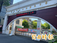 教師荒延燒！連北市名校都找嘸人 校長親PO臉書徵求教務主任