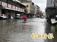 雨彈狂炸！6/26停班停課看這裡 這2縣市宣布了（不斷更新）