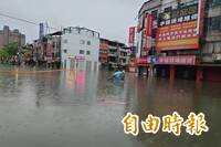 外水比內水高！台南仁德三爺溪沿岸慘淹 居民：莫拉克以來最嚴重