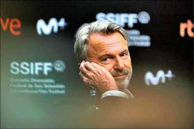 中英對照讀新聞》Sam Neill, Jurassic Park star, dies at 78侏儸紀公園影星山姆．尼爾逝世 享壽78歲