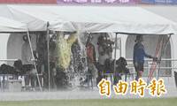 雷雨彈狂炸警戒升級！16縣市豪、大雨特報 雙北、桃竹大雷雨炸裂