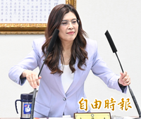國民黨中評委提案研議「兩岸和平統一」 律師怒轟：要死自己去死！