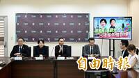 卓揆稱刪國外旅費影響國際連結 民眾黨秀考察報告：內容不如小學生