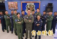 賴總統點將》傳承三代飛官血脈！F5「虎團董事長」陳延直晉任少將